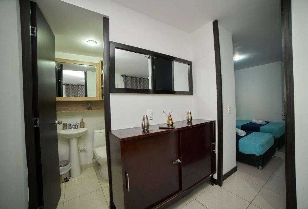 Apartamento Cerca Parque Del Cafe Con Piscina Montenegro Eksteriør bilde