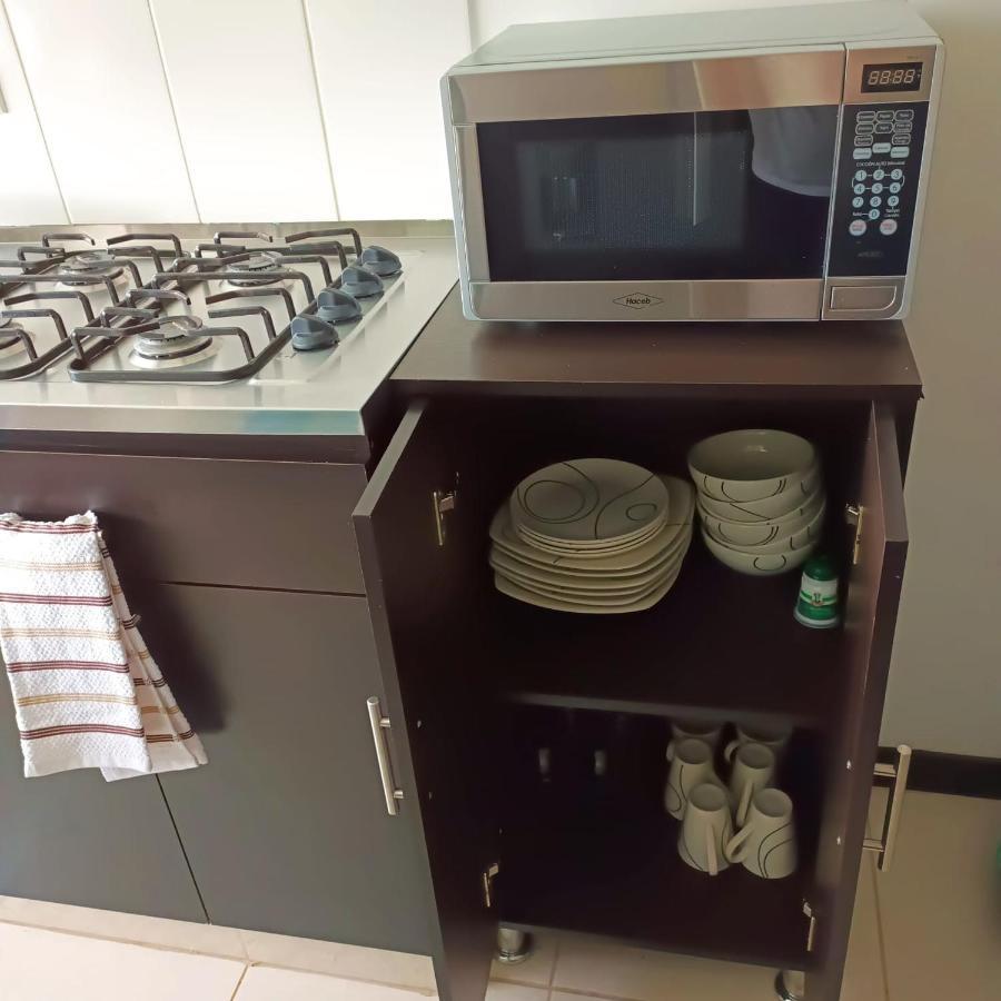 Apartamento Cerca Parque Del Cafe Con Piscina Montenegro Eksteriør bilde